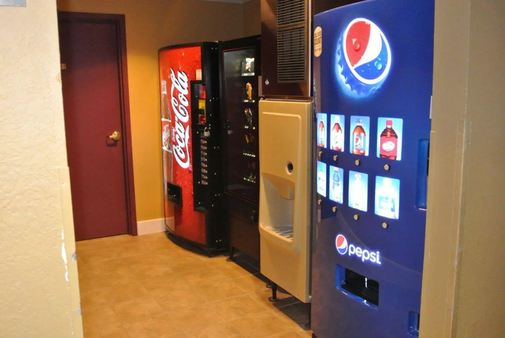Quality Inn & Suites Carthage near Precious Moments Chapel