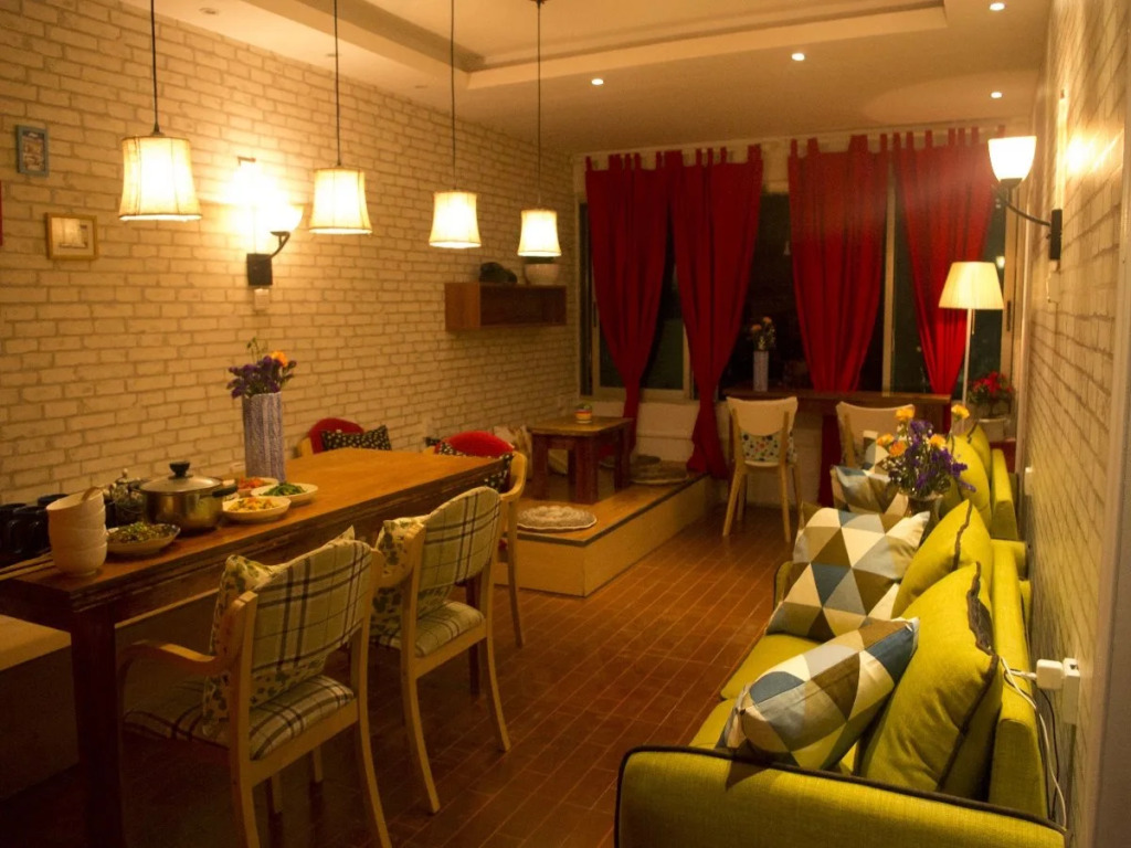 Dengba Hostel