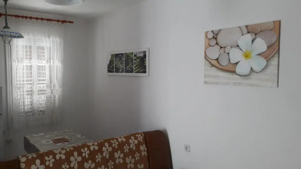 D&D Apartments