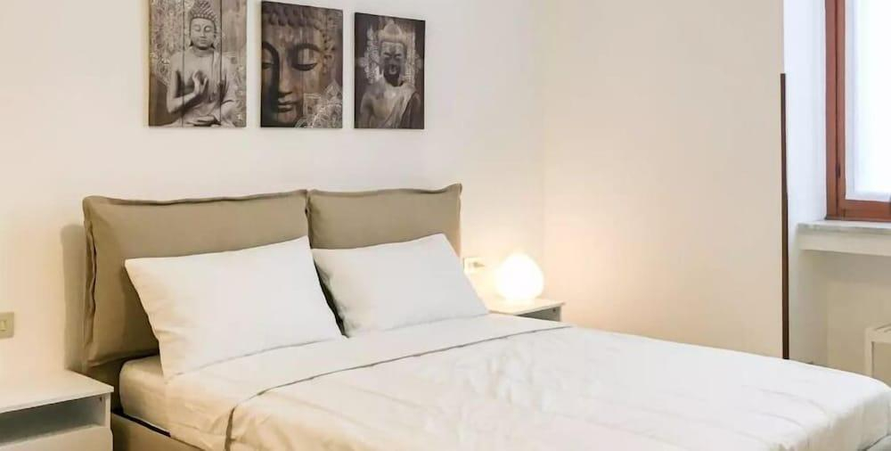 Corso Sempione - INH 22461