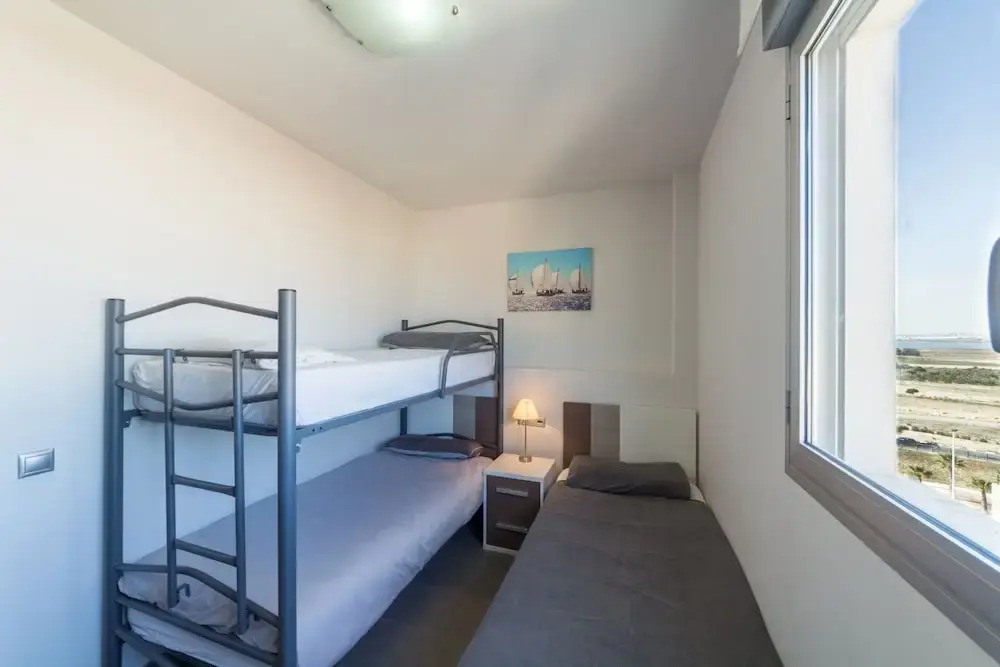 Bright Home 50m From the Sea