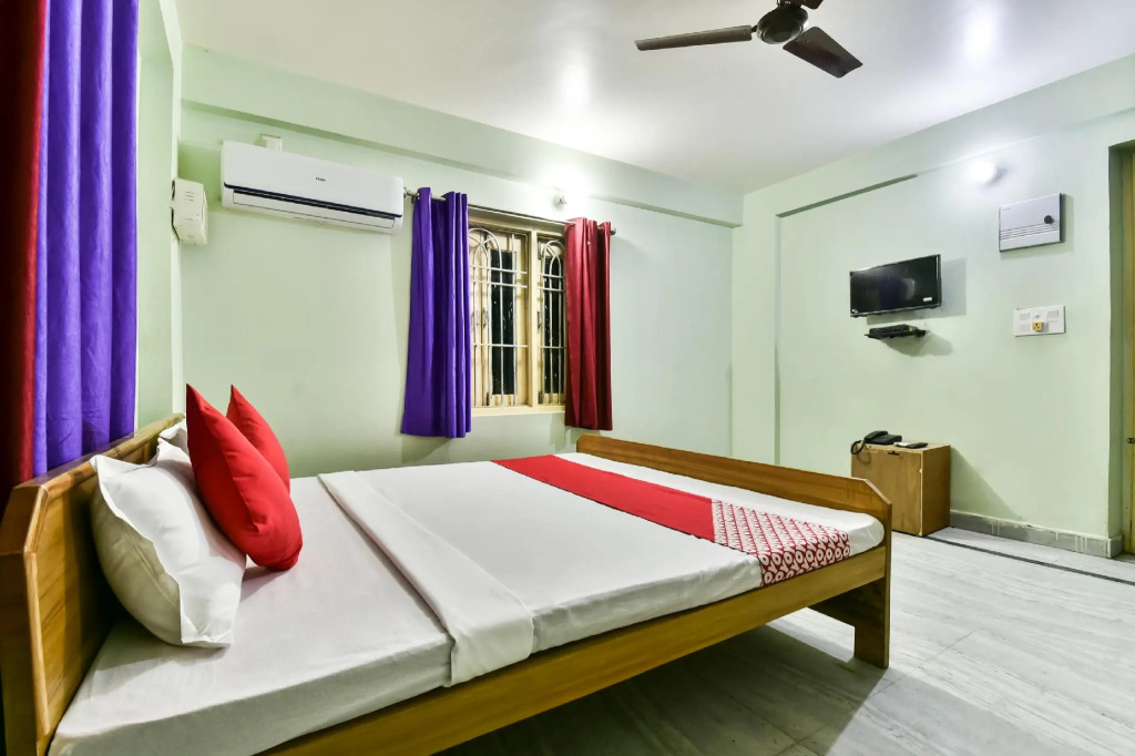 OYO 60005 Hotel Shubh Yatra