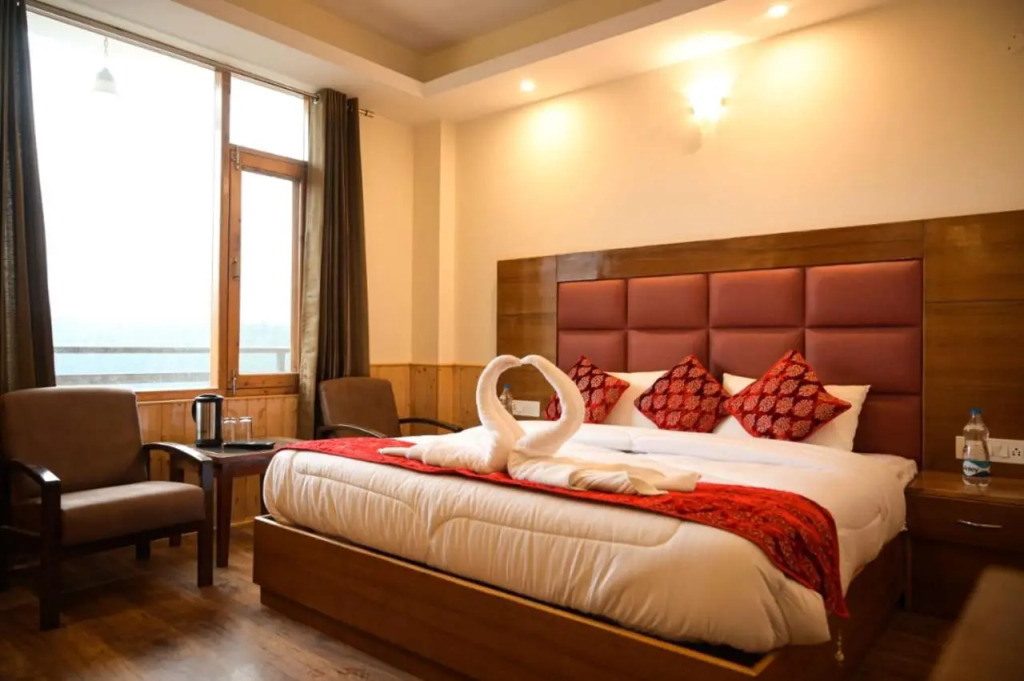 Lotus Inn Rohtang View