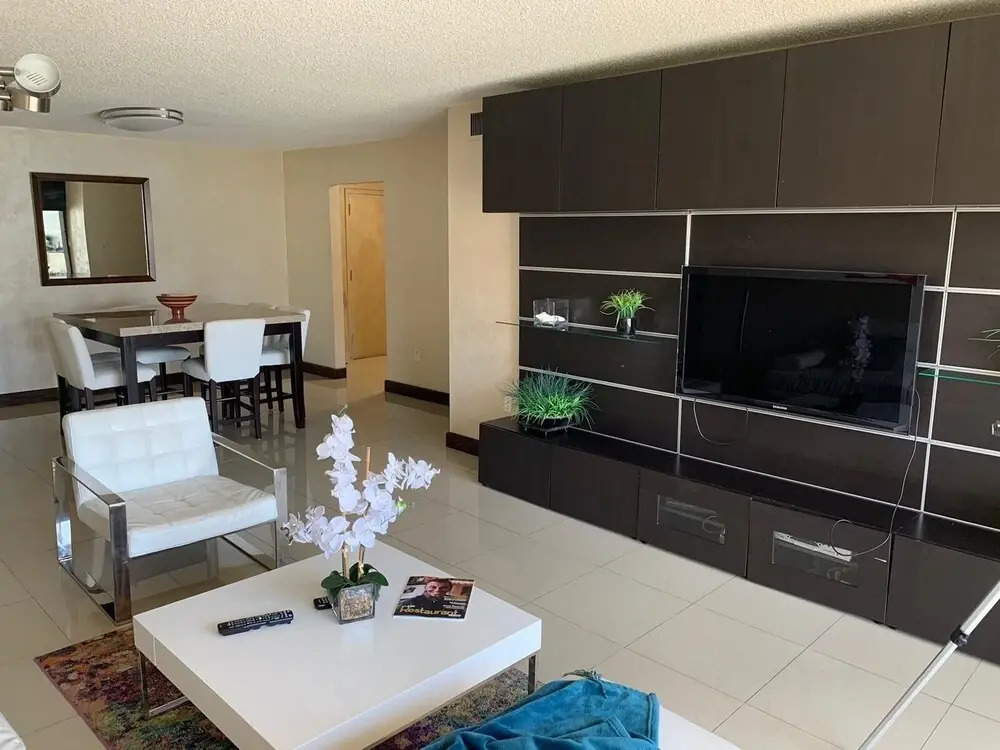 Wonderful Marbella Tower Sunny Isles Beach 2 Bedroom Condo by Redawning