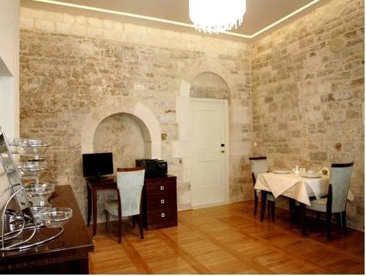 Palace Augubio