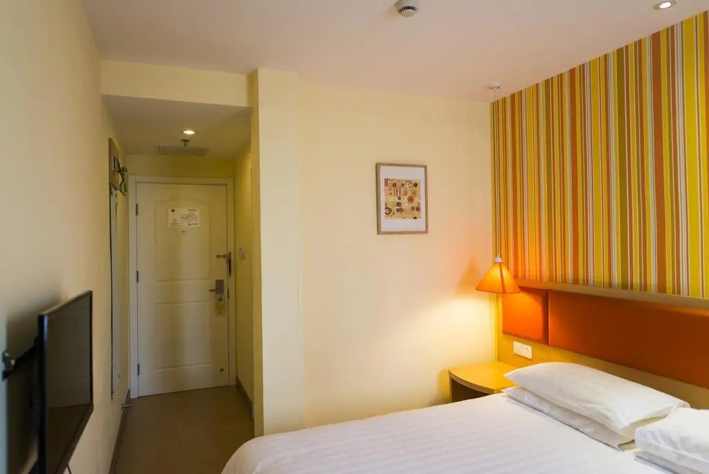Home Inn Xinxingqiao