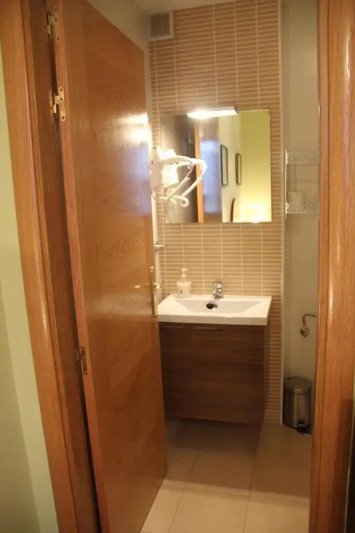Hostal Maury