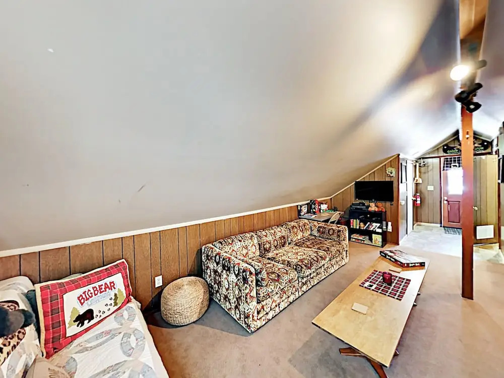 957 Big Bear City - 3 Br Home