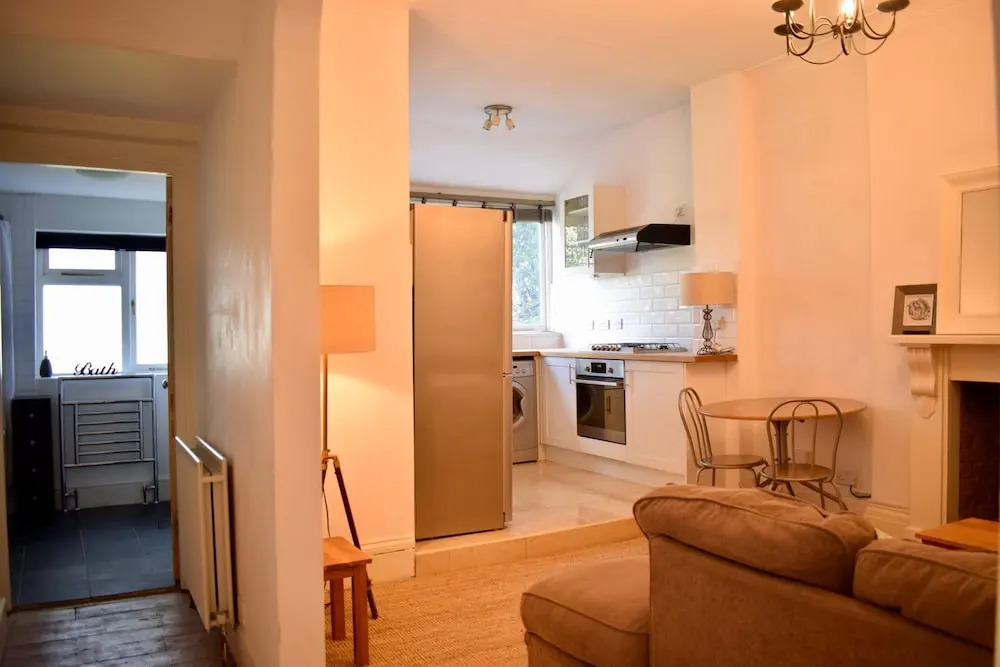 Stunning 1 Bedroom Apartment in South London