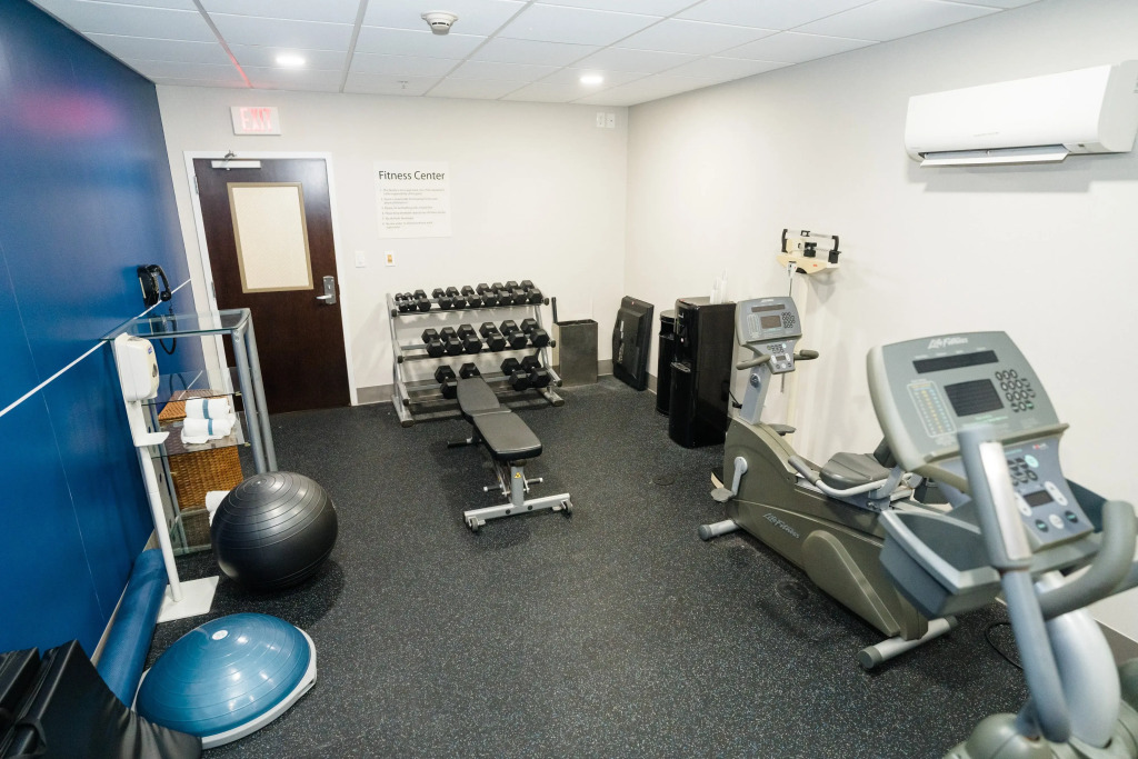 Holiday Inn Express Hotel & Suites Kodak East-Sevierville by IHG