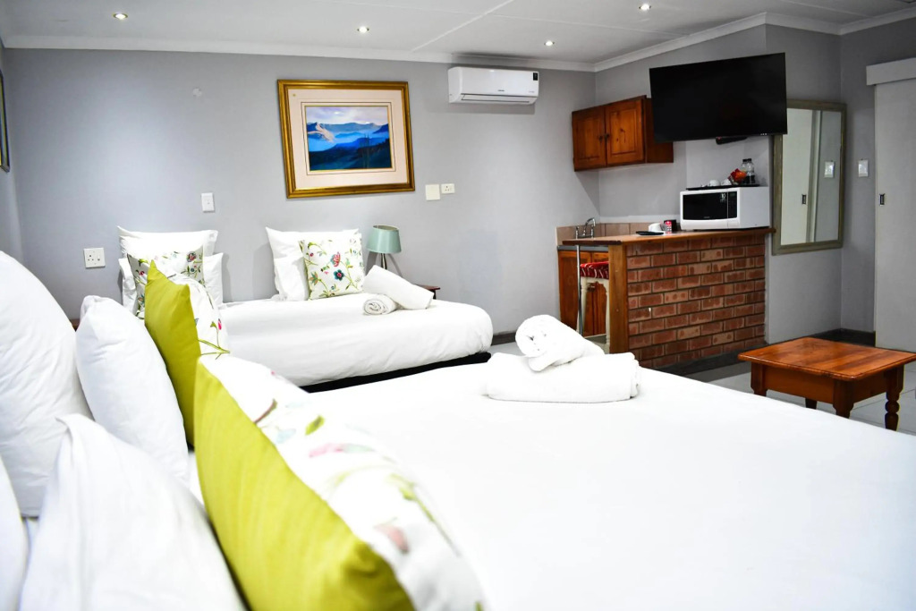 Heroes Garden Lodge