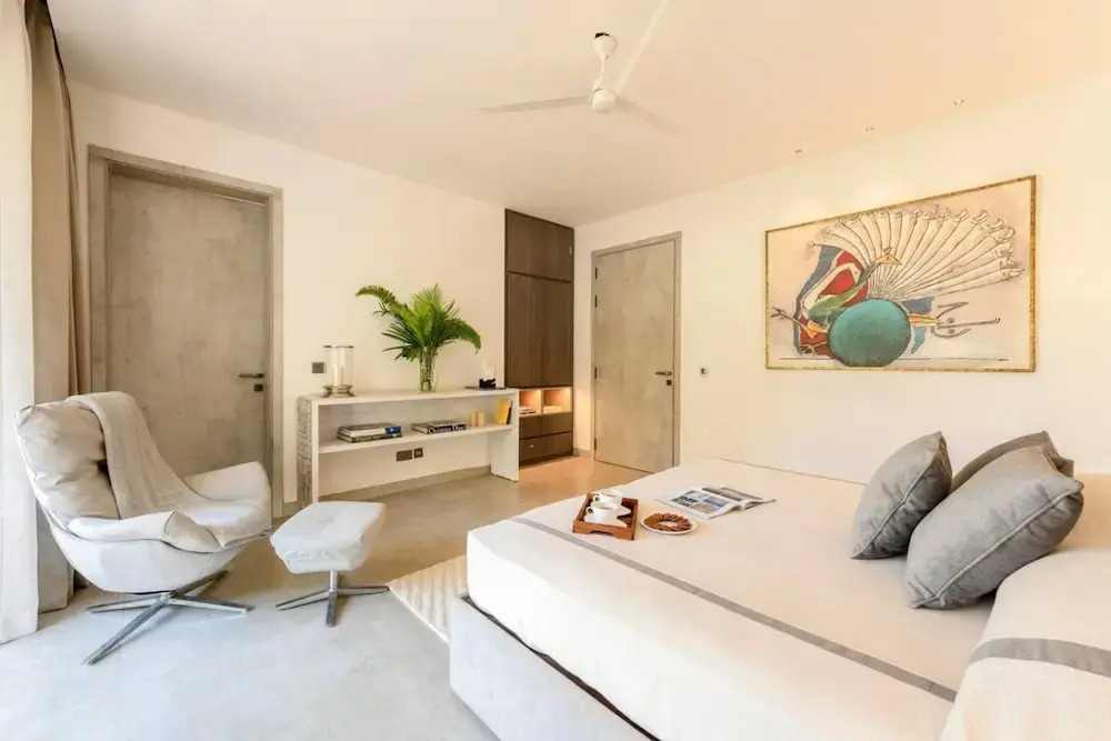 Lux 4bhk w Elevated Pool 3km to Beach Lazy Duck