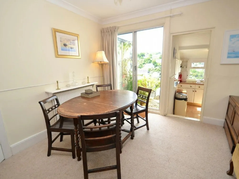 Spacious, Bright Holiday Home With a Superb View of the Hilly Surroundings