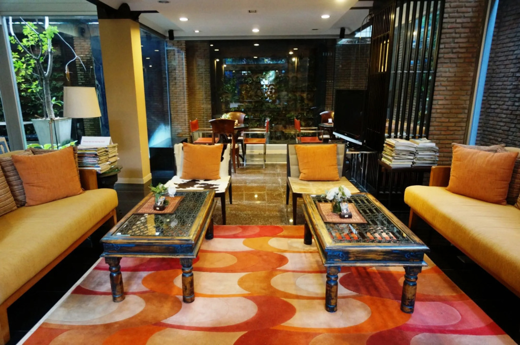 Silom Convent Garden