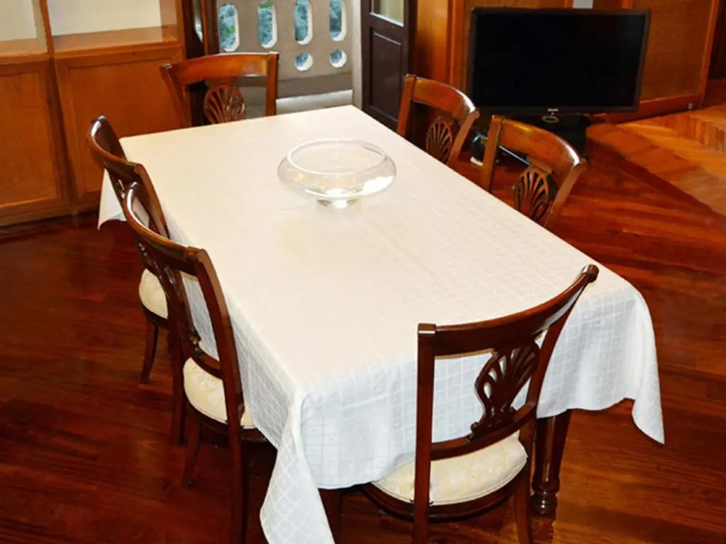 Piazza Vesuvio 23