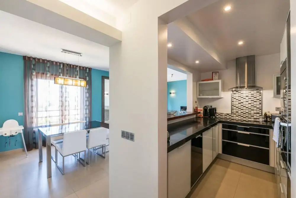 Captivating 2-bed Apartment in Praia da Luz