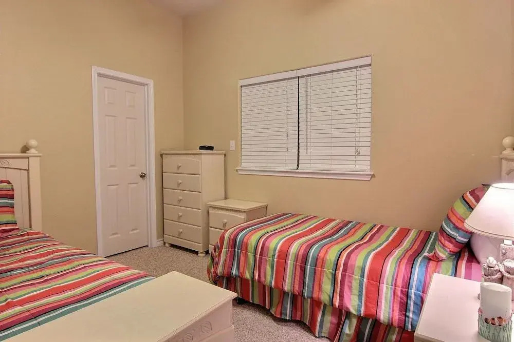 Blue Heron FH4 3 Bedrooms 2 Bathrooms Condo