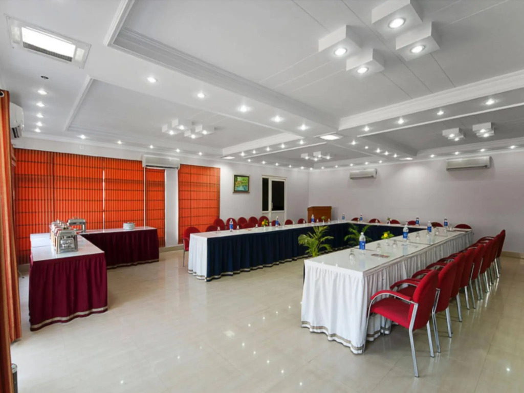 Black Mango Resort