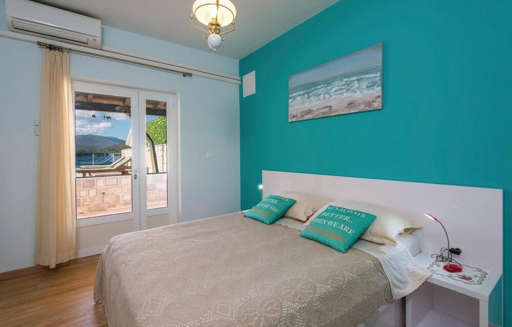 Awesome Home in Luka Dubrava With Wifi and 3 Bedrooms