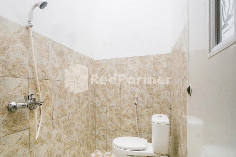 Omah Kalimosodo Mitra RedDoorz near Stasiun Malang Kota Baru