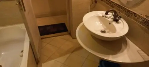 300 sqm2 flat in Cairo
