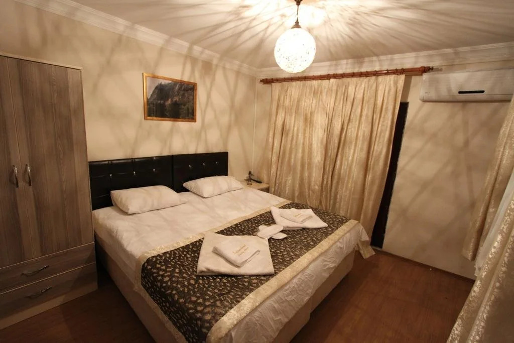 Sultan Suffa Hotel