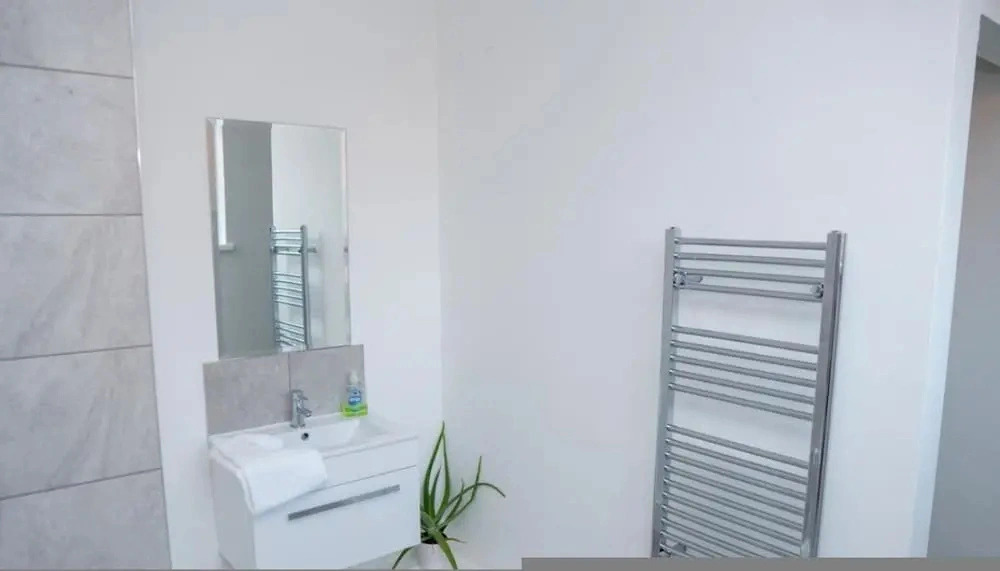 Spacious 4BR North Shields House Sleeps 7 Near Fish Quay Newcastle