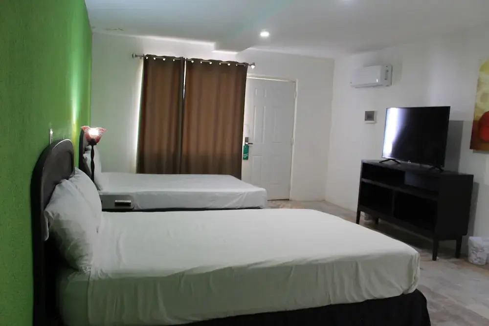 Sunlight Hotel