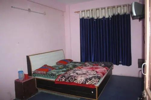 Shradhaluniwas