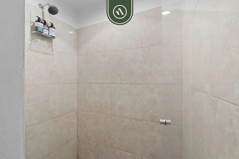 Mexican 2 BR Condo in Hotel Zone - Near the Beach