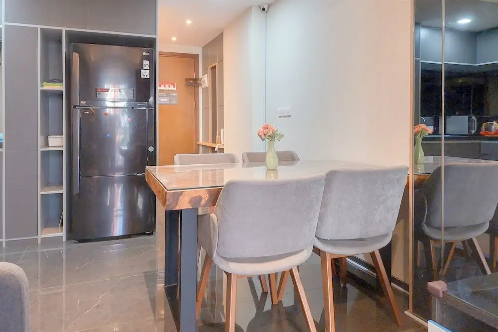 Spacious And Comfy 3Br At M-Town Signature Apartment