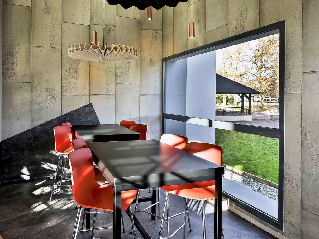 Ibis Annecy - Cran-Gevrier