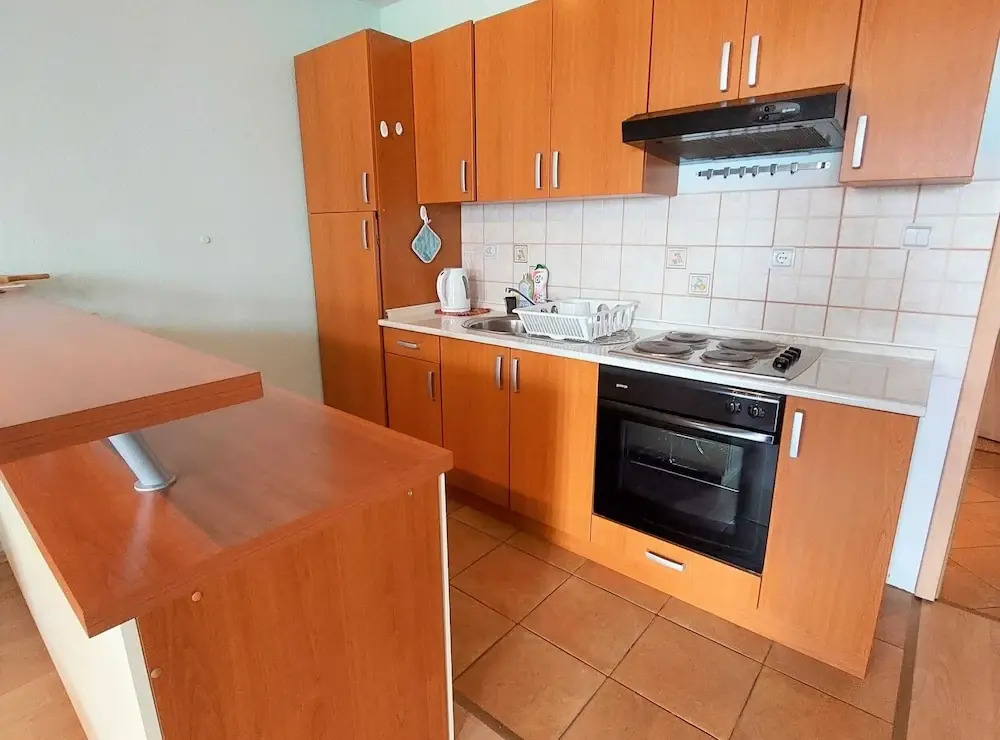 Cozy Crikvenica Apartments With Sea View and Balcony