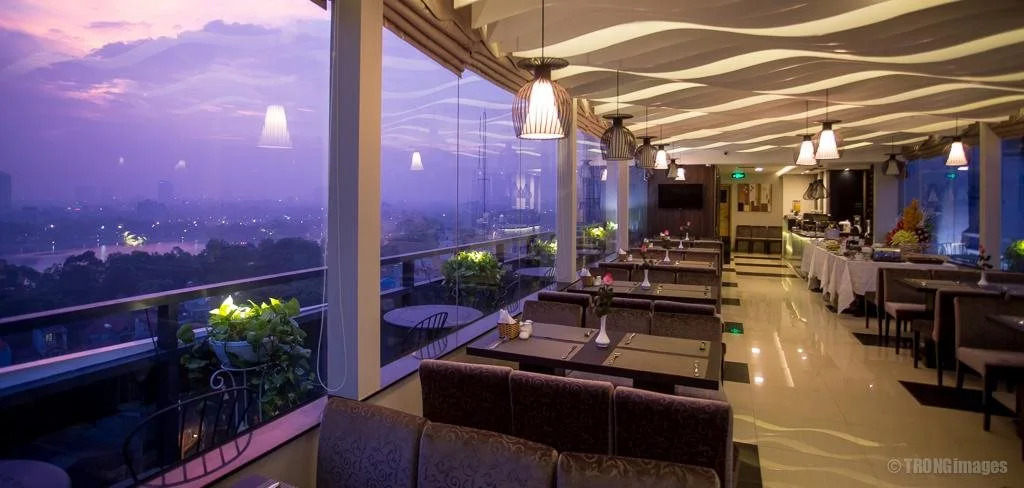 Parkside Sunline Hotel