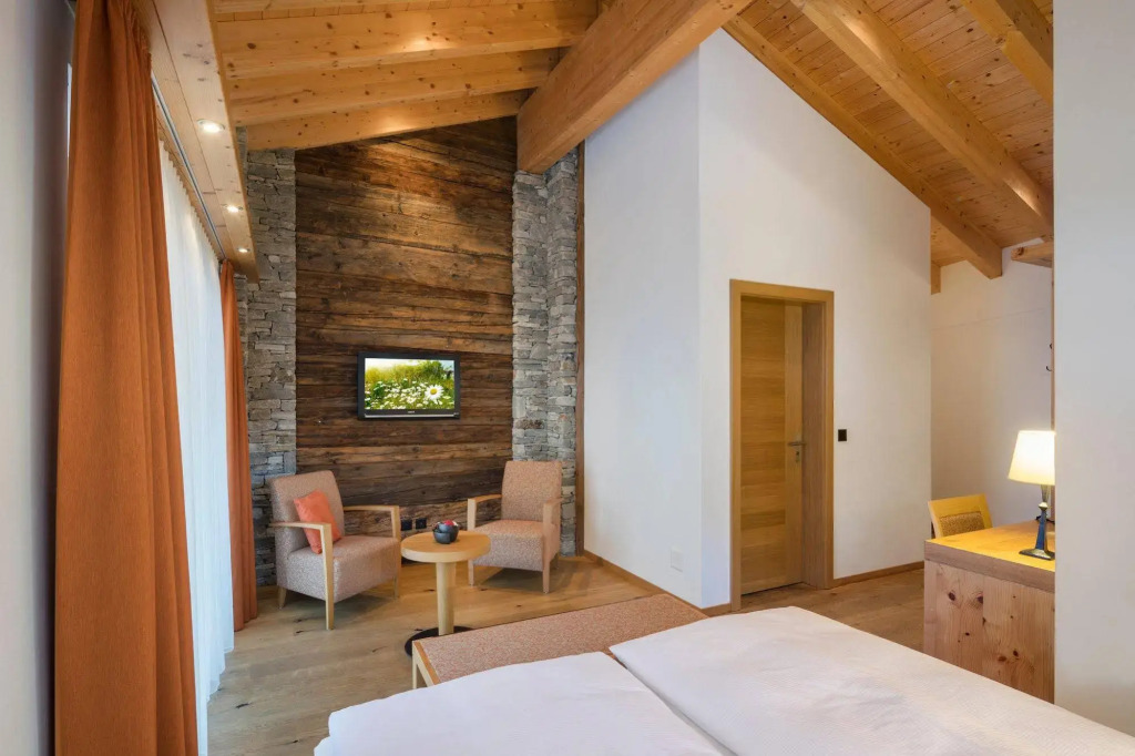 The Phoenix Fitness Hotel & free Spa Access at Alpen Resort