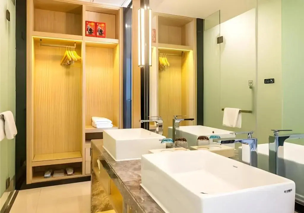 Echarm Hotel Kunming Railway Station