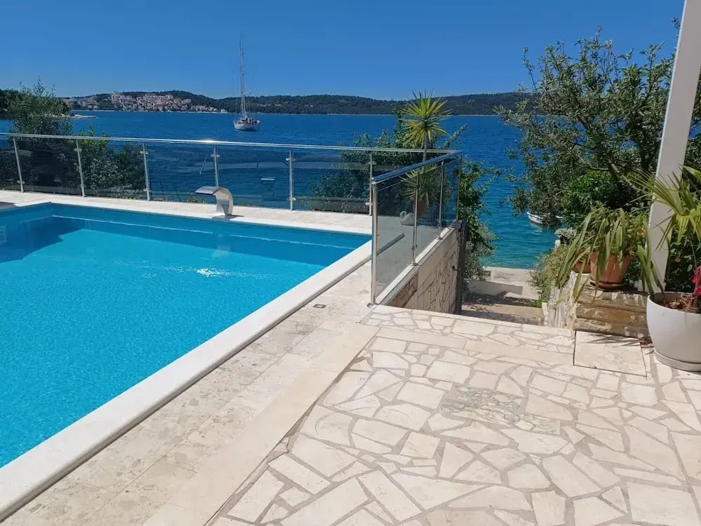 Marija - 10 m From Pebble Beach - A3