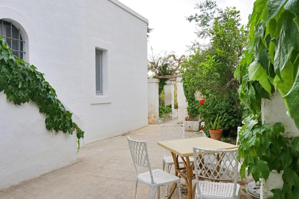 Country House in Ostuni near Rosa Marina Beach
