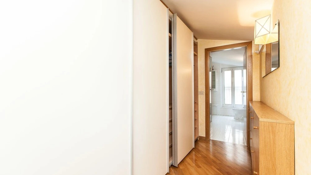 Rental in Rome Corso Lucina