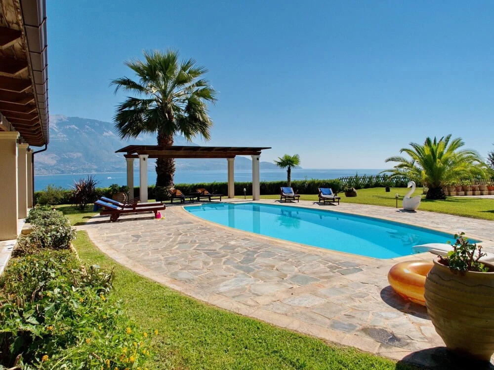 Villa-aris Stunning sea Views