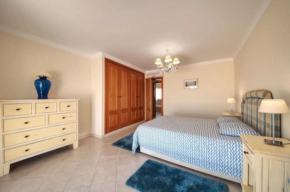 House With 3 Bedrooms in Albufeira, With Wonderful City View, Private
