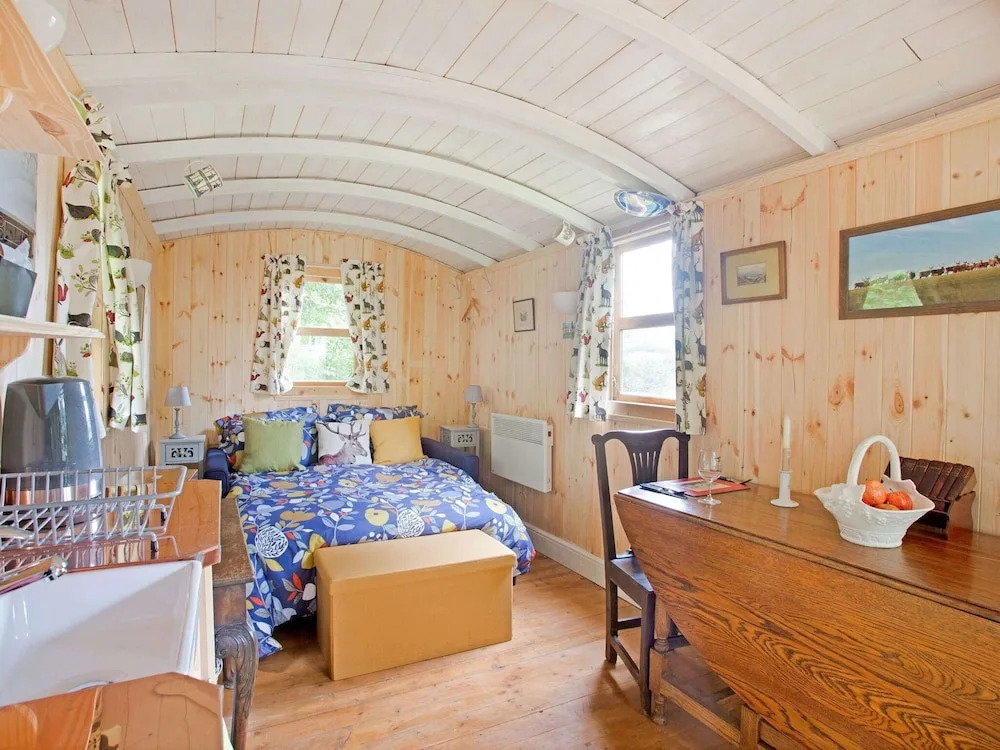Shepherds Hut Near Exmoor National Park