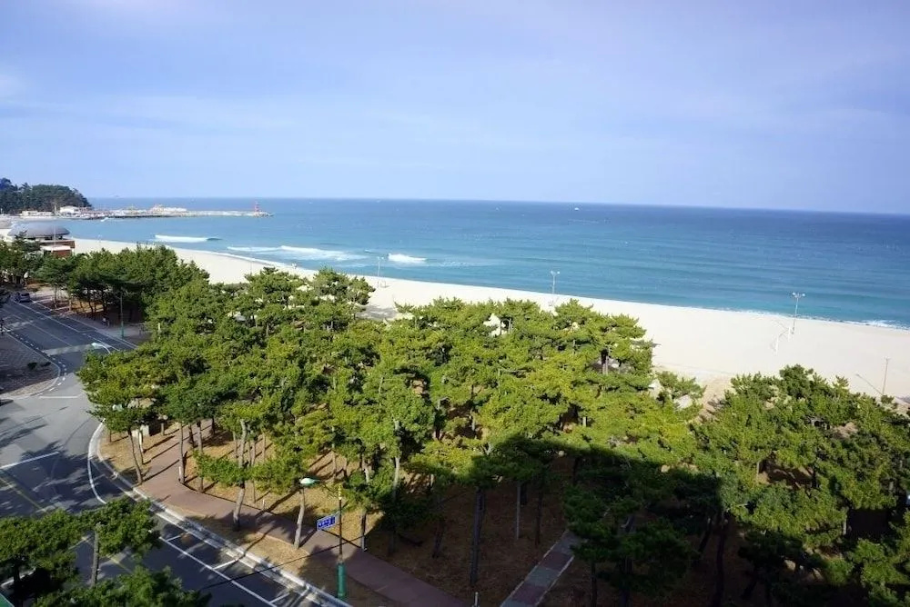 Beachvill Condotel