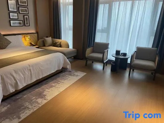 Sheyue Hotel (Binjiang Financial Center Liugouyu Subway Station)
