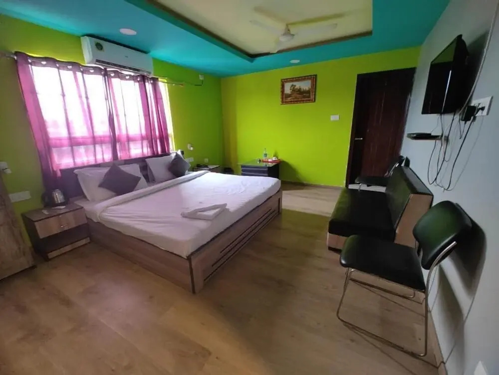 OYO Flagship 14647 Hotel Grand Majesty