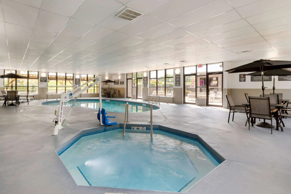 La Quinta by Wyndham Des Moines West Clive