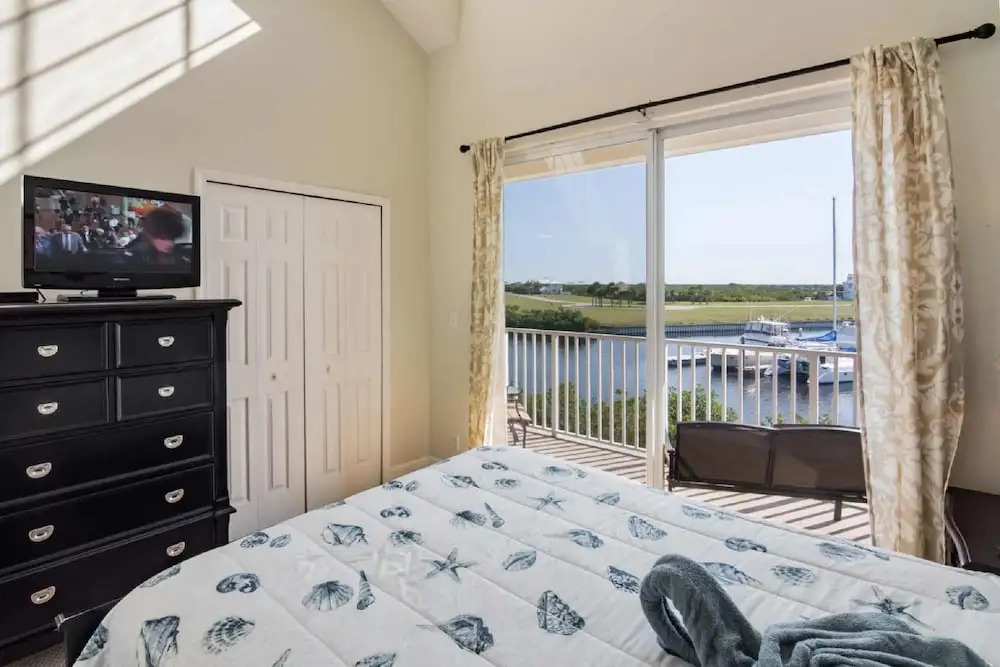 433 Little Harbor
