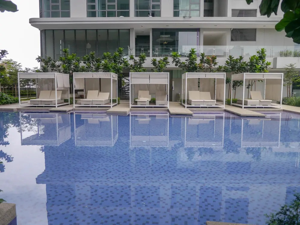 The Robertson 1 by Cloverr Suites