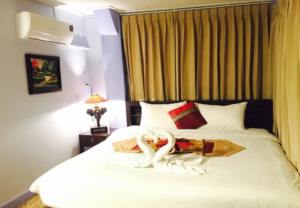 Eat and Sleep Homestay@Hua Hin