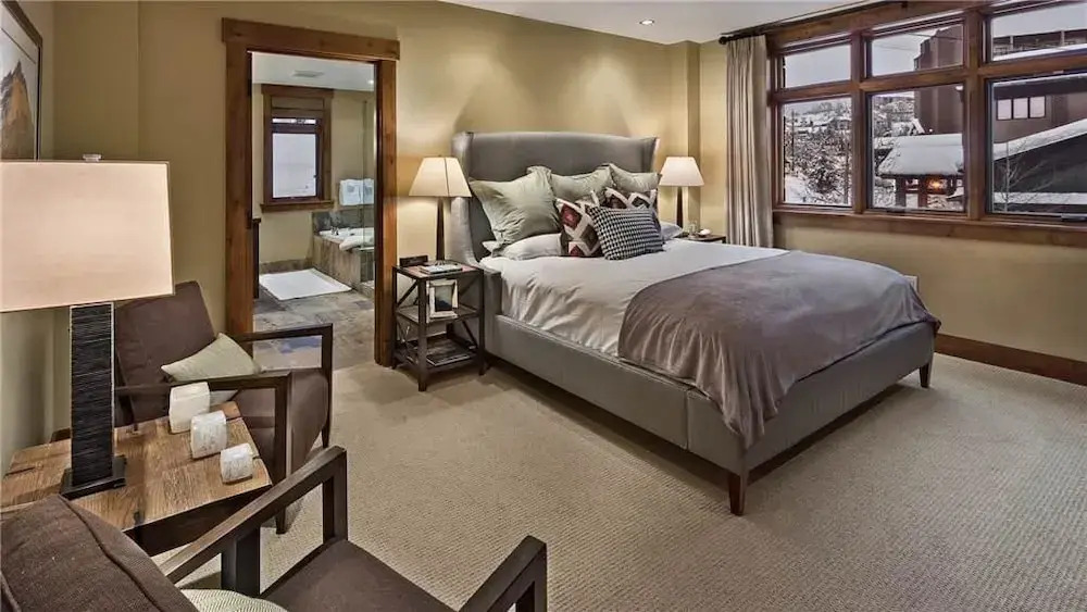 Shambhala Mountain 409 4 BedroomCondo By Moving Mountains
